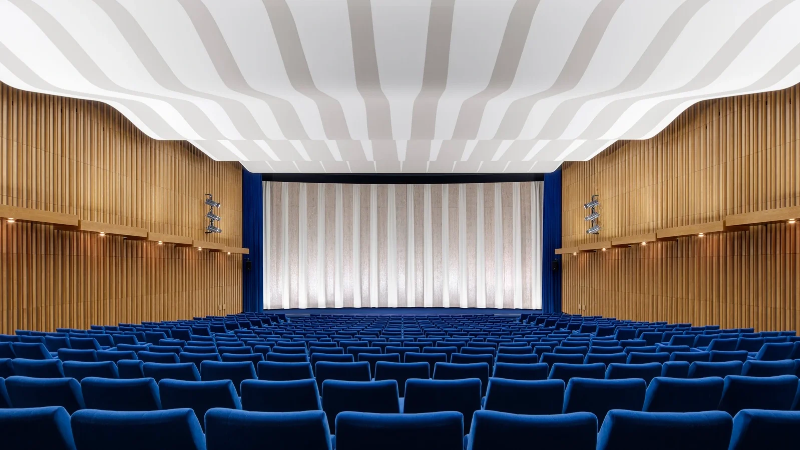 Saal des Kino International in Berlin