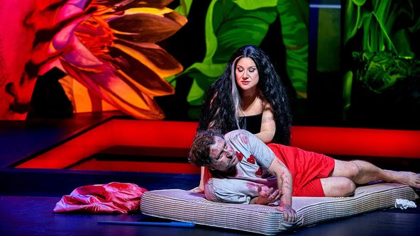 Szenenfoto aus der Neuinszenierung der Wagner-Oper „Parsifal" bei den Bayreuther Festspielen 2023.
