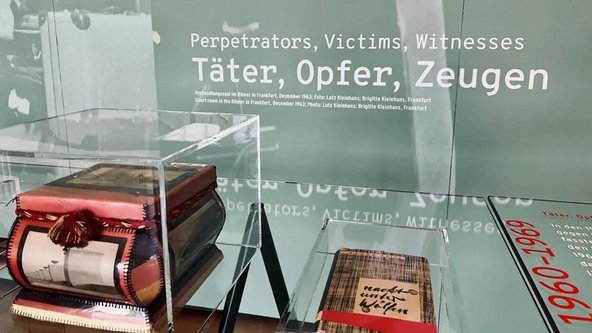 Blick in die Ausstellung „Ende der Zeitzeugenschaft?“ der Stiftung Neue Synagoge Berlin – Centrum Judaicum