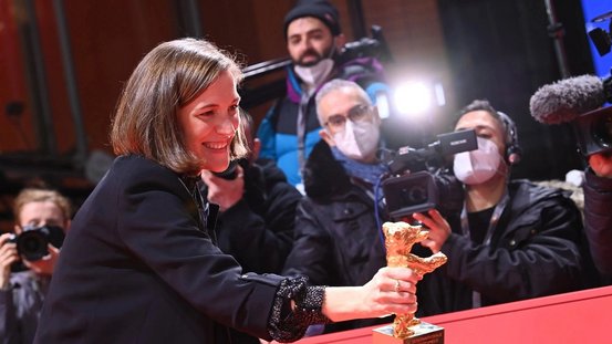 Carla Simon mit dem Goldenen Bären