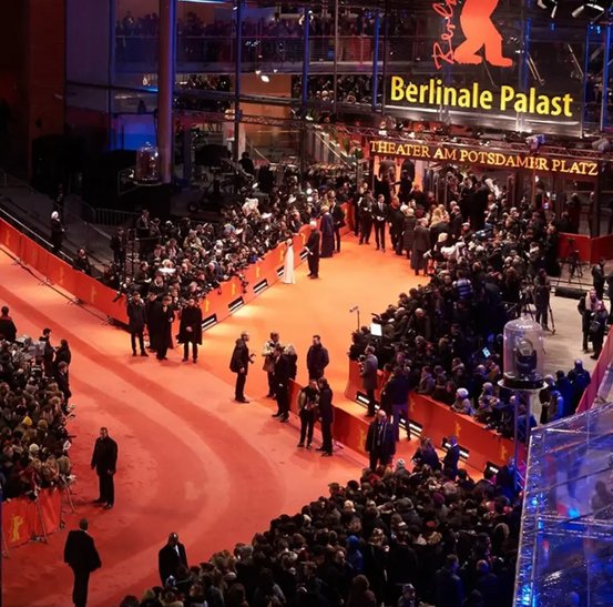 Roter Teppich vor dem Berlinale-Palast bei den 66. Internationalen Filmfestspielen Berlin 2016
