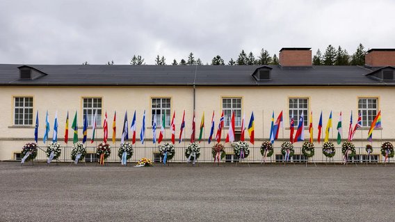 Bild zum Artikel: "77. Jahrestag der Befreiung"