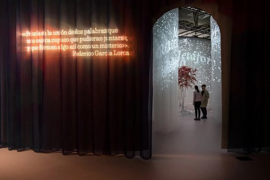 Im Pavillon des Ehrengasts Spanien