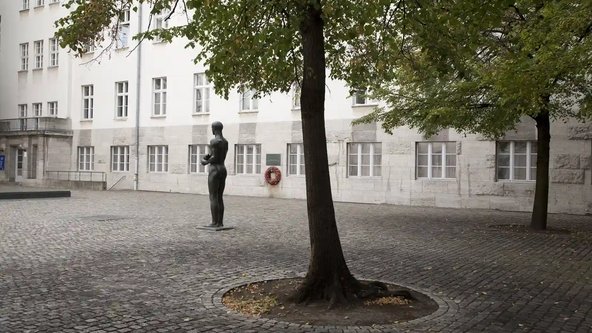 Ehrenhof in der Gedenkst&auml;tte Deutscher Widerstand in der Stauffenbergstrasse in Berlin