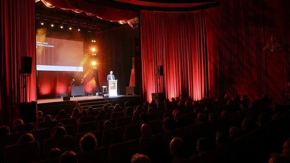 Bild zum Artikel: "Filmpalette aus Köln gewinnt Spitzenpreis"