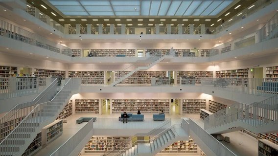 Bild zum Artikel: "Öffentliche Bibliotheken dürfen zukünftig sonntags öffnen – Staatsminister Weimer: „Entspricht viel besser der Lebensrealität vieler Menschen“"