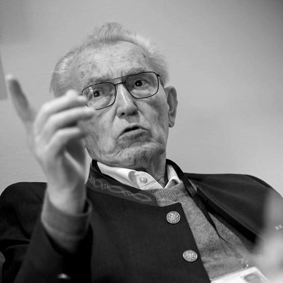 Hermann H&ouml;llenreiner