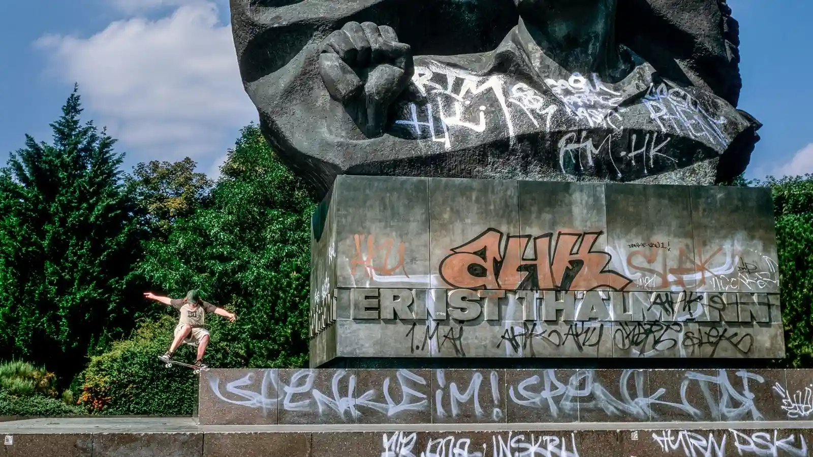 Lennie Burmeister mit dem Trick &bdquo;Noseslide&ldquo;, 1999